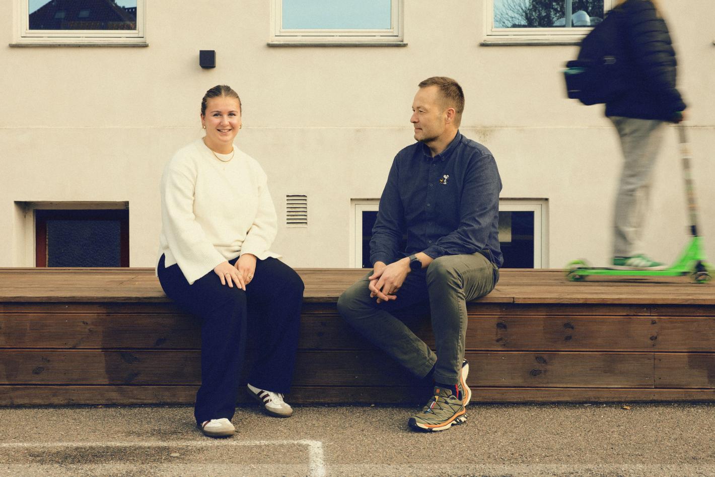 skoleleder og studerende